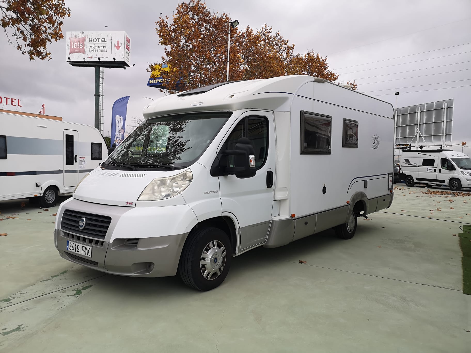 Bürstner T615 - Commercial Caravaning