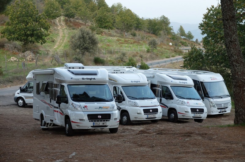 Comercial Caravaning